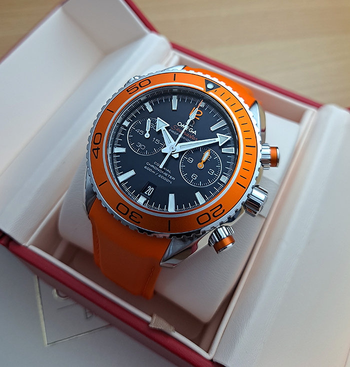 Omega Seamaster Planet Ocean 600M Co-Axial Chronometer Chronograph Ref. 232.32.46.51.01.001